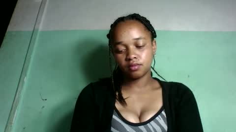 nandrianina416143 online show from 02/12/26, 04:07