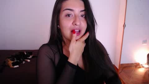 Snapshot of nani_gutierrez chatting on 02/13/26, 12:50 Nani online show from 02/13/26, 12:50