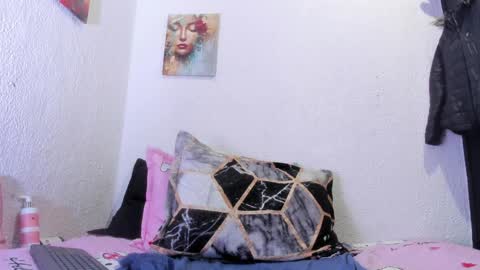 Snapshot of naniis_wish chatting on 06/05/26, 06:52 NANIIS online show from 06/05/26, 06:52