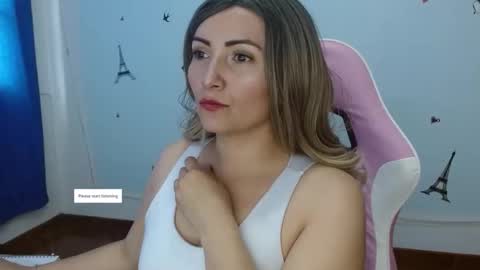 Snapshot of nanis_milf chatting on 03/17/26, 05:38 nanis online show from 03/17/26, 05:38