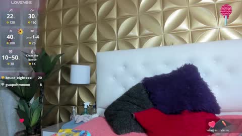 Snapshot of nanitagirl chatting on 02/01/25, 07:36 Nanitagril online show from 02/01/25, 07:36