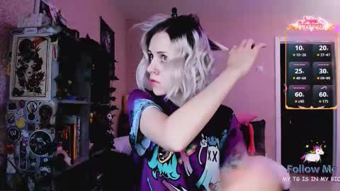 Monday-Friday 12-4 AM and 6-9 AM New York time online show from 01/17/26, 09:18