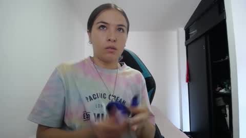 Snapshot of nanna_yoshi chatting on 01/12/25, 06:05 nanna yoshi online show from 01/12/25, 06:05