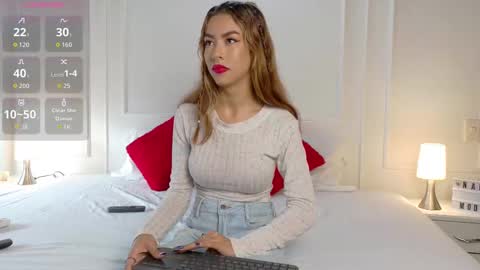 nany_model25 online show from 10/16/25, 08:32