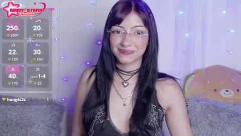 Snapshot of nany_stark_ chatting on 09/17/25, 11:23 NANY online show from 09/17/25, 11:23