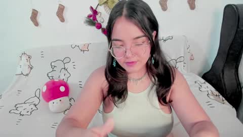  Naoko  online show from 12/18/24, 01:02
