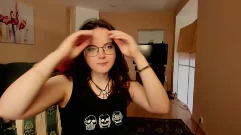 naomi_di online show from 06/04/26, 05:57
