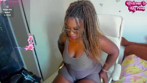 Nathalia King online show from 02/18/26, 10:28