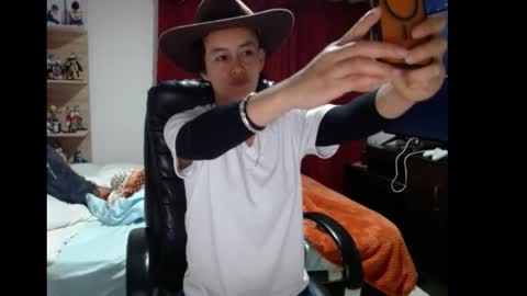 Lucy online show from 02/02/26, 01:59