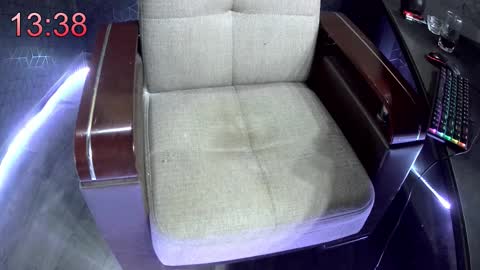 Naomi online show from 11/10/25, 09:03