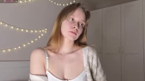 Naomi online show from 11/16/25, 11:10