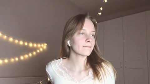 Naomi online show from 05/05/26, 07:22