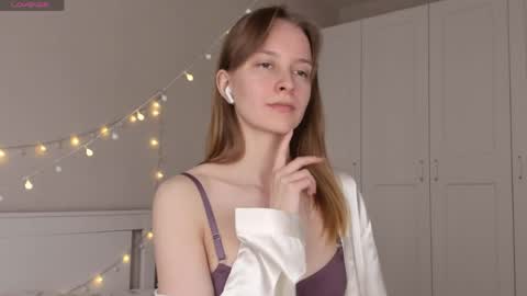 Naomi online show from 05/25/26, 05:08