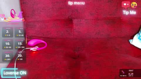 Snapshot of naomi_powel chatting on 12/01/25, 02:44 naomi_powel online show from 12/01/25, 02:44