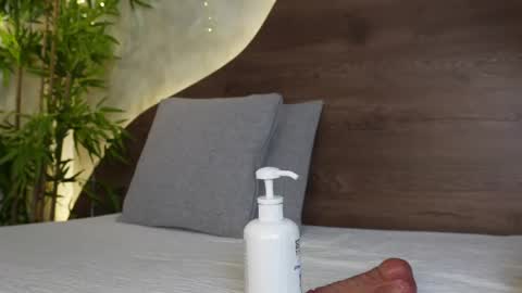 Snapshot of naomi_rex chatting on 04/22/26, 07:48 naomi_rex online show from 04/22/26, 07:48