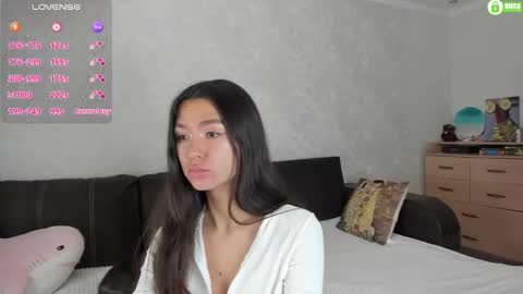 Naomi online show from 12/11/24, 11:41