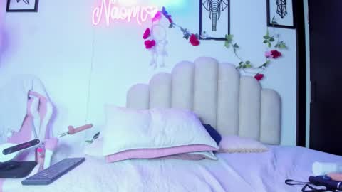    online show from 03/04/25, 03:55