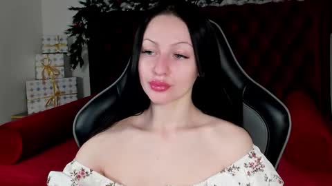 Naomi online show from 12/17/25, 05:13