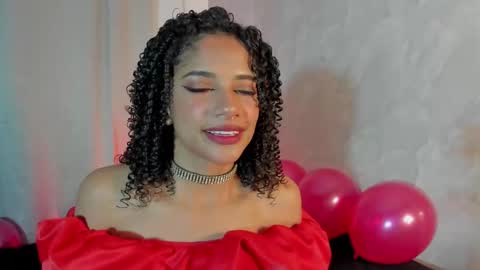 Snapshot of naomidawsonn chatting on 02/14/25, 11:09 naomidawson online show from 02/14/25, 11:09