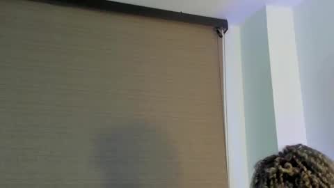 naomidawson online show from 12/19/25, 01:45