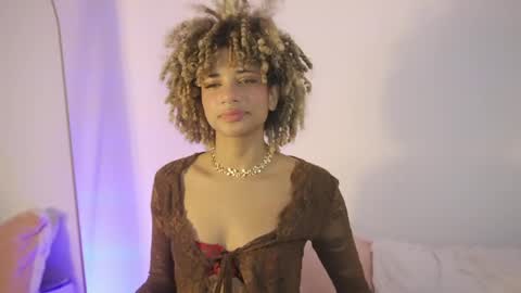 Snapshot of naomidawsonn chatting on 04/02/26, 01:36 naomidawson online show from 04/02/26, 01:36