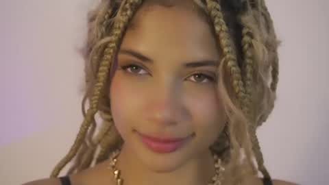 Snapshot of naomidawsonn chatting on 04/22/26, 01:08 naomidawson online show from 04/22/26, 01:08