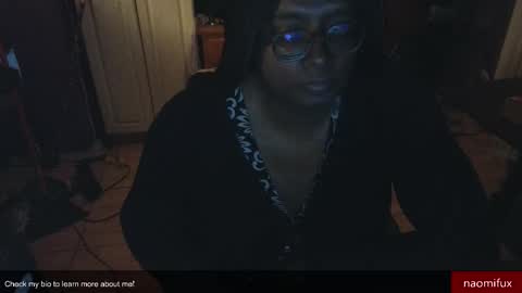 Snapshot of naomifux chatting on 02/03/26, 07:02 Naomi online show from 02/03/26, 07:02