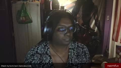 Snapshot of naomifux chatting on 02/04/26, 03:23 Naomi online show from 02/04/26, 03:23