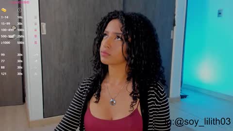 Snapshot of naomigarcia chatting on 10/20/25, 01:39 Naomi  online show from 10/20/25, 01:39