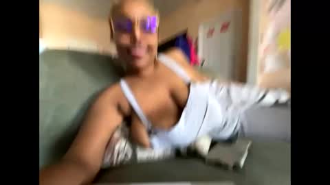 Naomigiirl6 online show from 01/26/25, 04:09