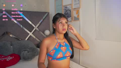 Snapshot of naomigray__ chatting on 04/09/26, 07:30 Naomi-Gray online show from 04/09/26, 07:30