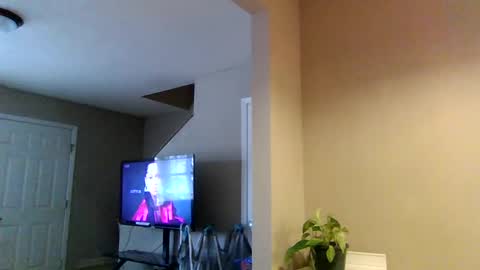 Snapshot of naomiidafreakxxx chatting on 03/10/25, 02:16 Naomiikayxxx online show from 03/10/25, 02:16