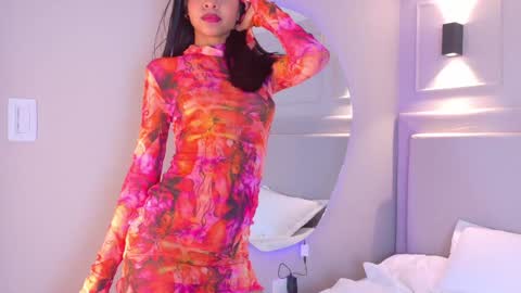 Snapshot of naomiklarc chatting on 01/28/25, 06:49 Naomi Klarc online show from 01/28/25, 06:49