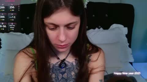 Snapshot of naomimur chatting on 12/04/25, 05:06 Naomi online show from 12/04/25, 05:06