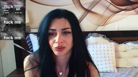 Snapshot of naomiscarlett chatting on 04/08/26, 07:08 NaomiScarlett online show from 04/08/26, 07:08