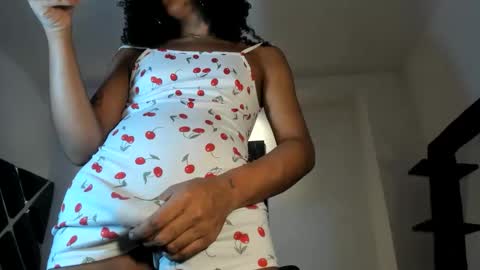 naomiwildburn online show from 11/05/25, 02:17