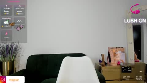 Snapshot of naomixjones1 chatting on 01/30/25, 10:51 Naomi online show from 01/30/25, 10:51