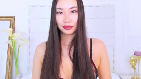 Naomi online show from 02/02/25, 01:12