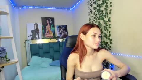 naomy online show from 01/10/25, 07:54