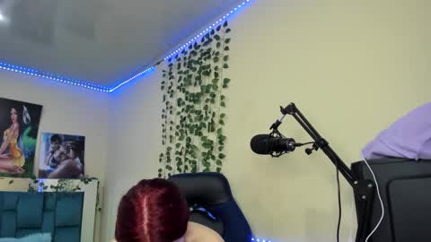 naomy online show from 02/15/25, 11:36