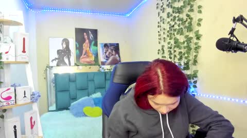 naomy online show from 02/26/25, 09:58