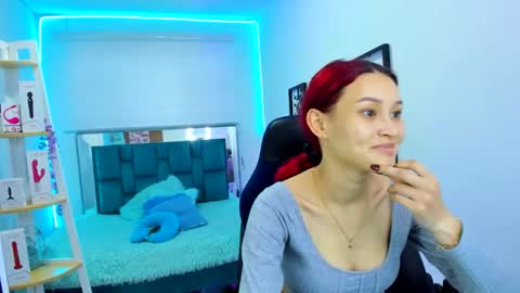 naomy online show from 09/23/25, 07:28