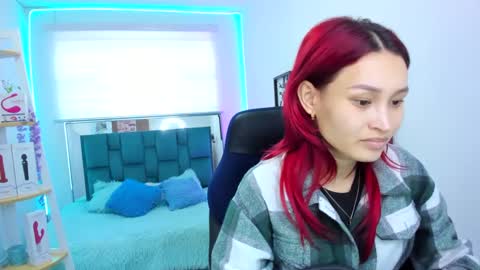 naomy online show from 09/29/25, 07:30