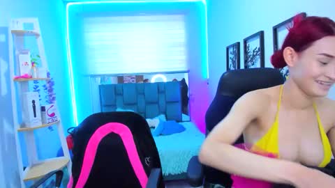 naomy online show from 10/14/25, 02:18