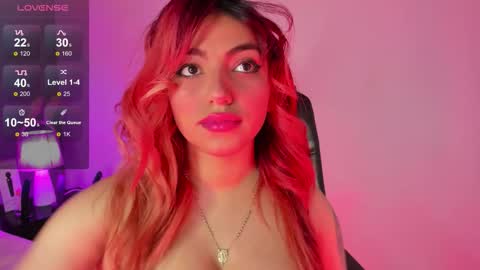 Naomy online show from 10/24/25, 02:35