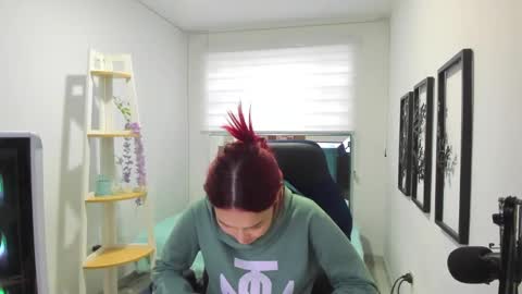 Snapshot of naomy_sex_69 chatting on 11/01/25, 07:38 naomy_sex_69 online show from 11/01/25, 07:38