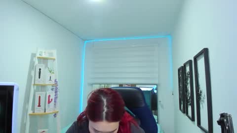 Snapshot of naomy_sex_69 chatting on 11/08/25, 11:14 naomy_sex_69 online show from 11/08/25, 11:14