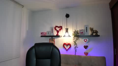 Snapshot of naomy_stanley chatting on 02/10/26, 11:20 Naomy Stanley online show from 02/10/26, 11:20