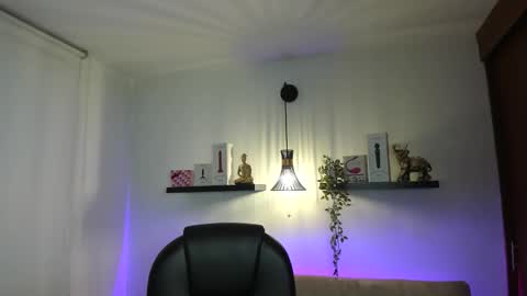 Snapshot of naomy_stanley chatting on 03/12/26, 01:34 Naomy Stanley online show from 03/12/26, 01:34