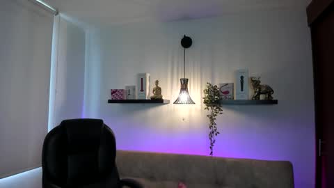 Snapshot of naomy_stanley chatting on 03/17/26, 07:50 Naomy Stanley online show from 03/17/26, 07:50